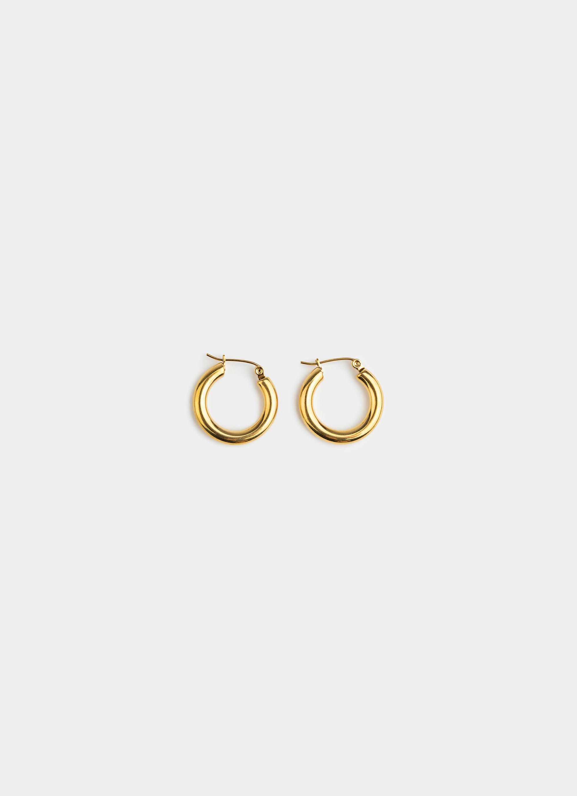 Classic Hoop Earring - 18K Gold Plated