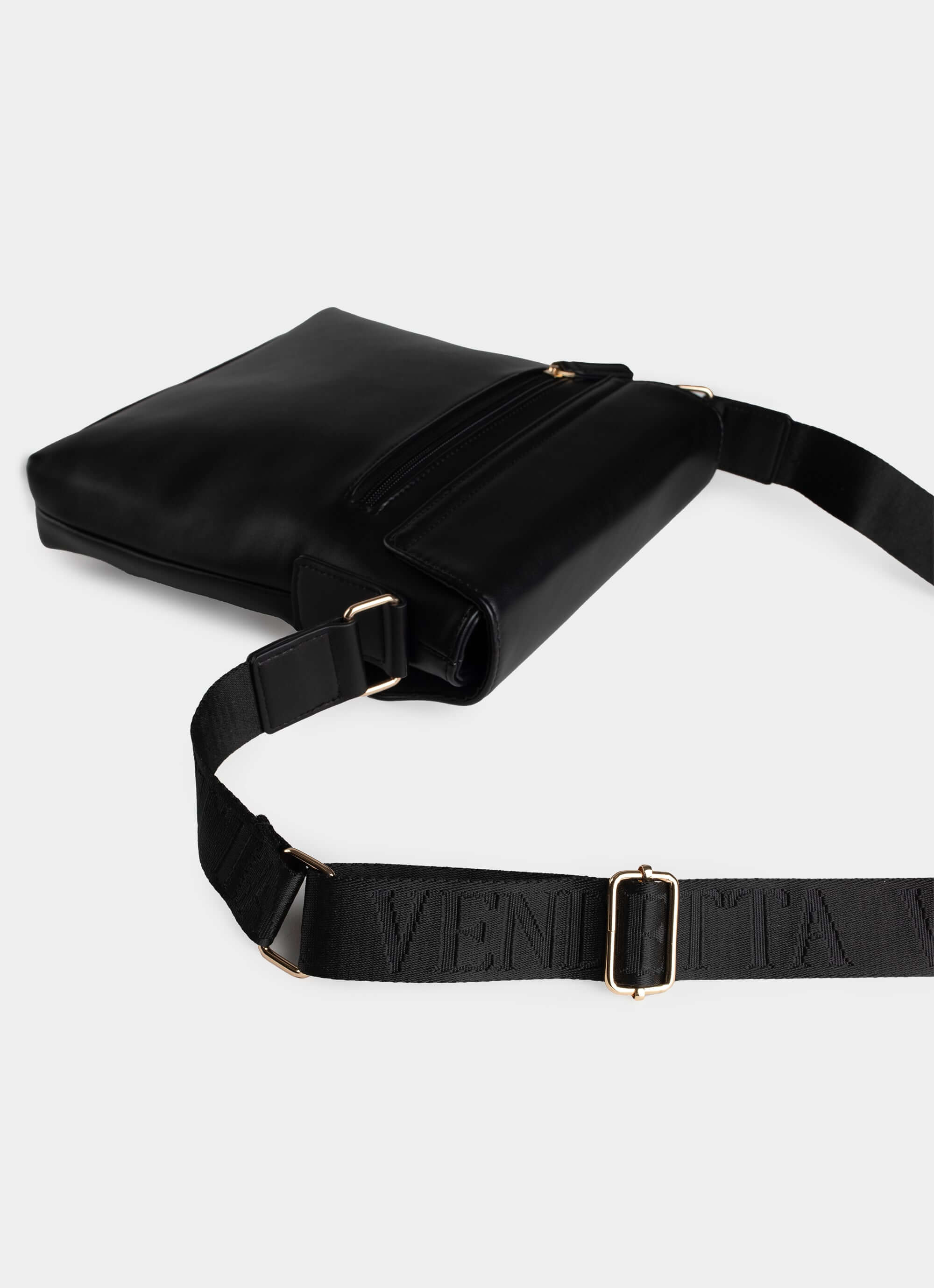 PU Leather Reign Cross Body Bag – Black with adjustable strap – Vendetta Jewellery