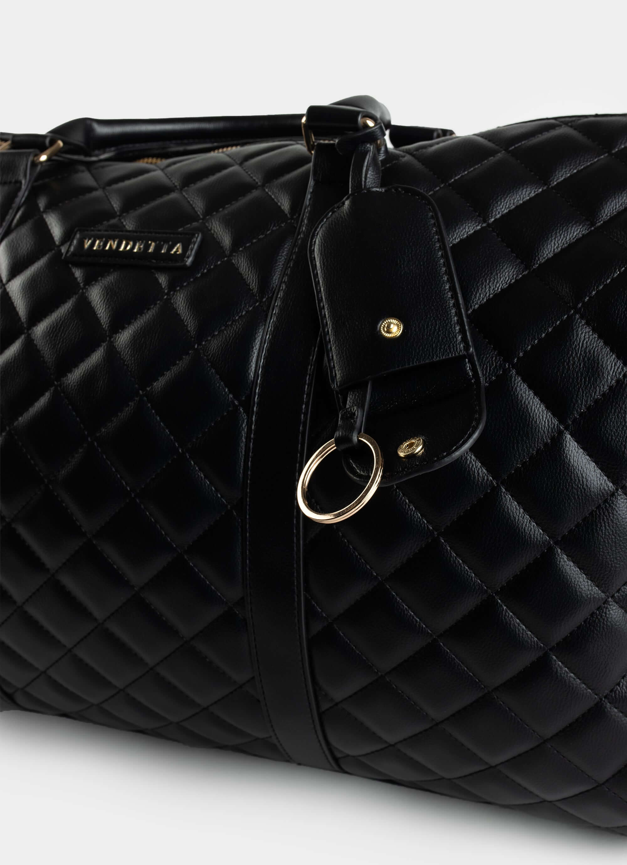 PU leather duffle – quilted black design – Vendetta Jewellery