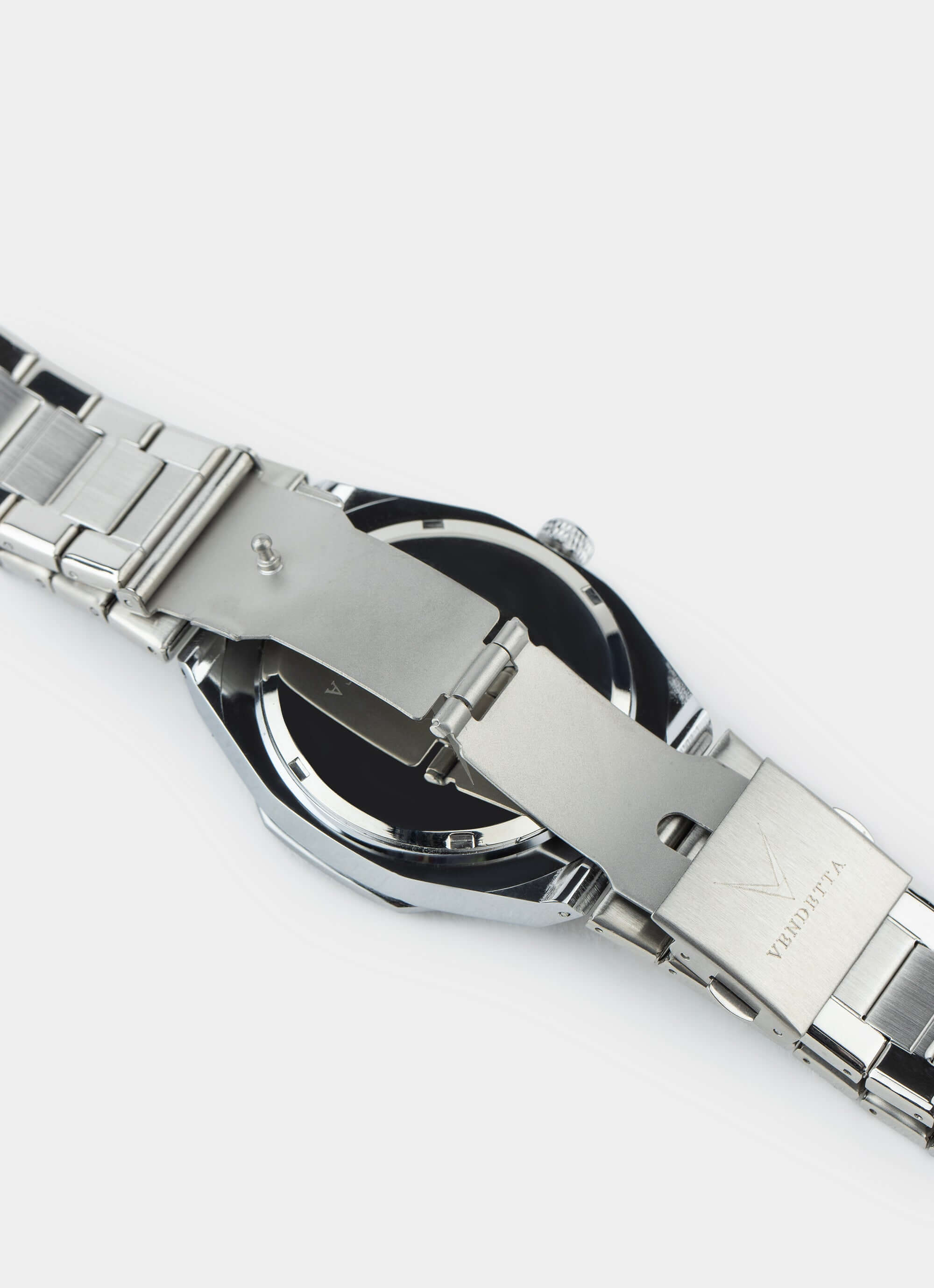 stainless steel watch – silver and black – Vendetta Jewellery