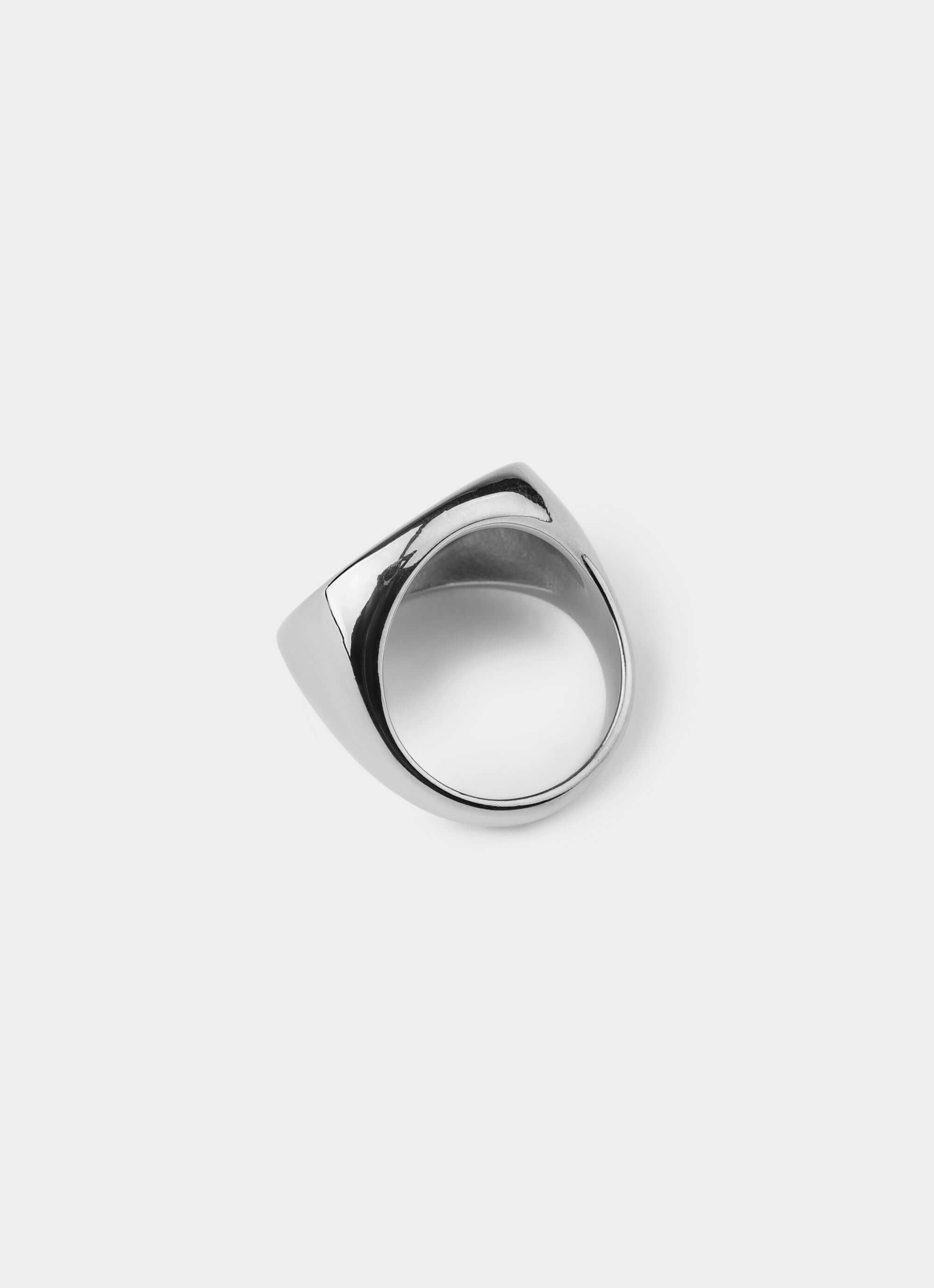 Stainless steel Rounded Signet Ring – Vendetta Jewellery
