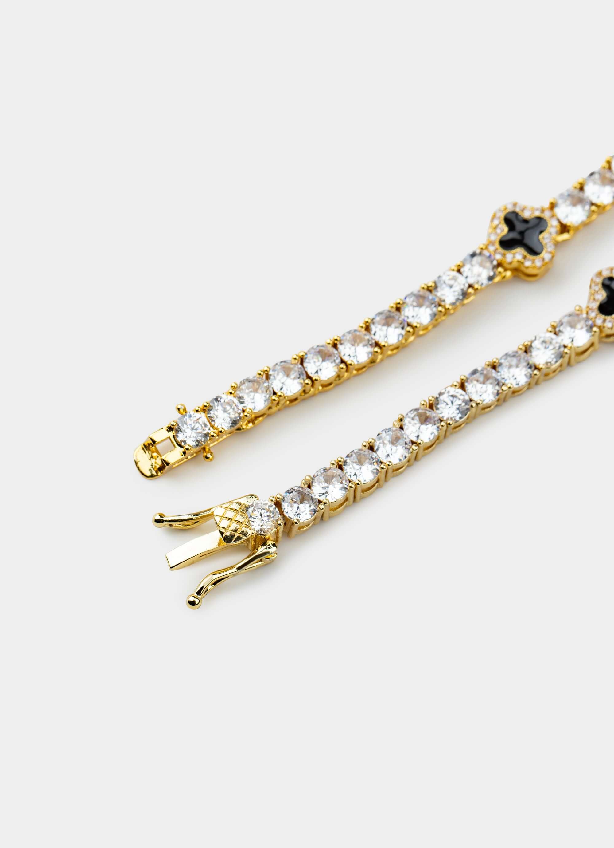 Brass bracelet – gold with black accents – Vendetta Jewellery