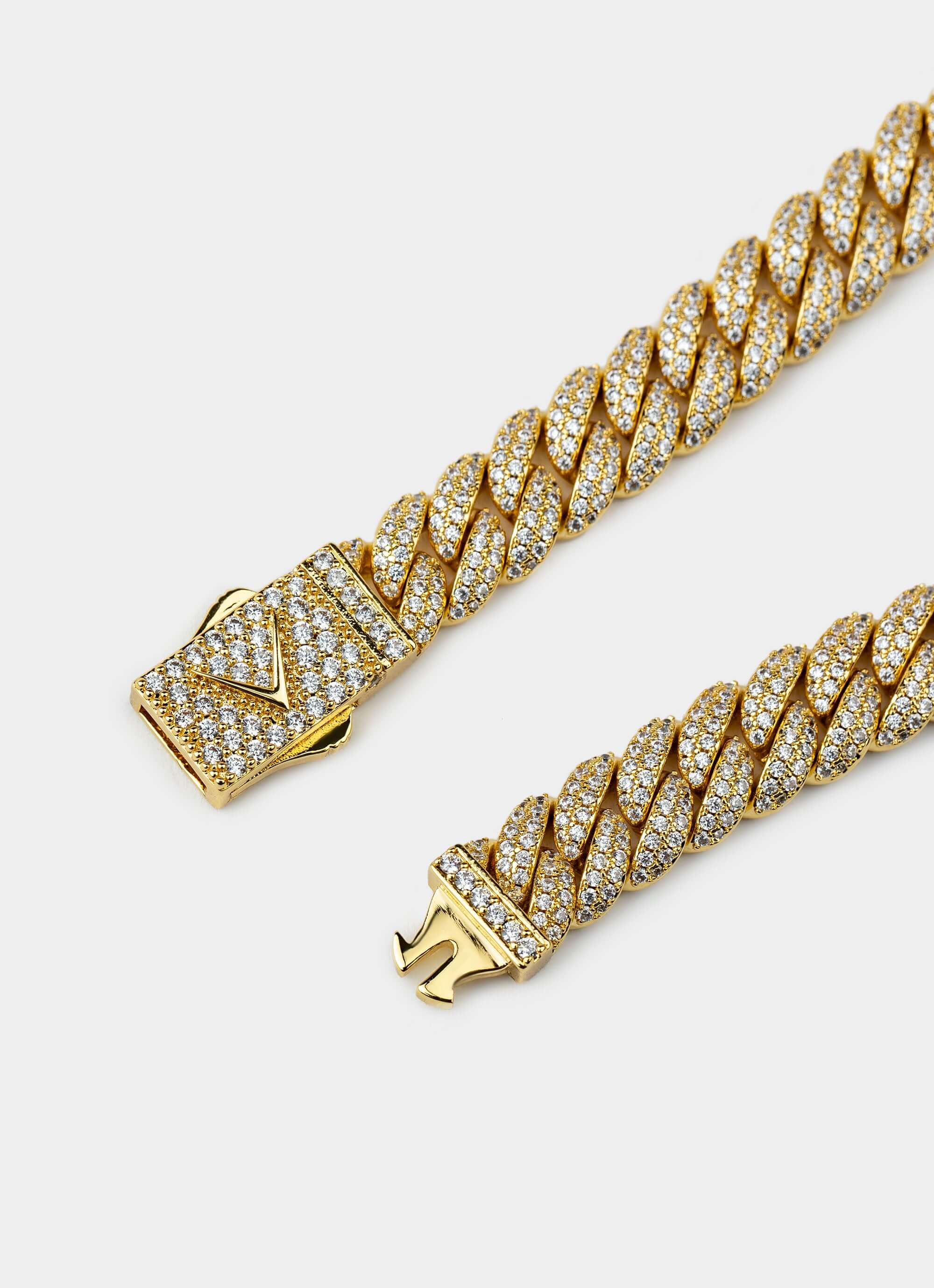 18K gold plated necklace – iced details and clasp – Vendetta Jewellery