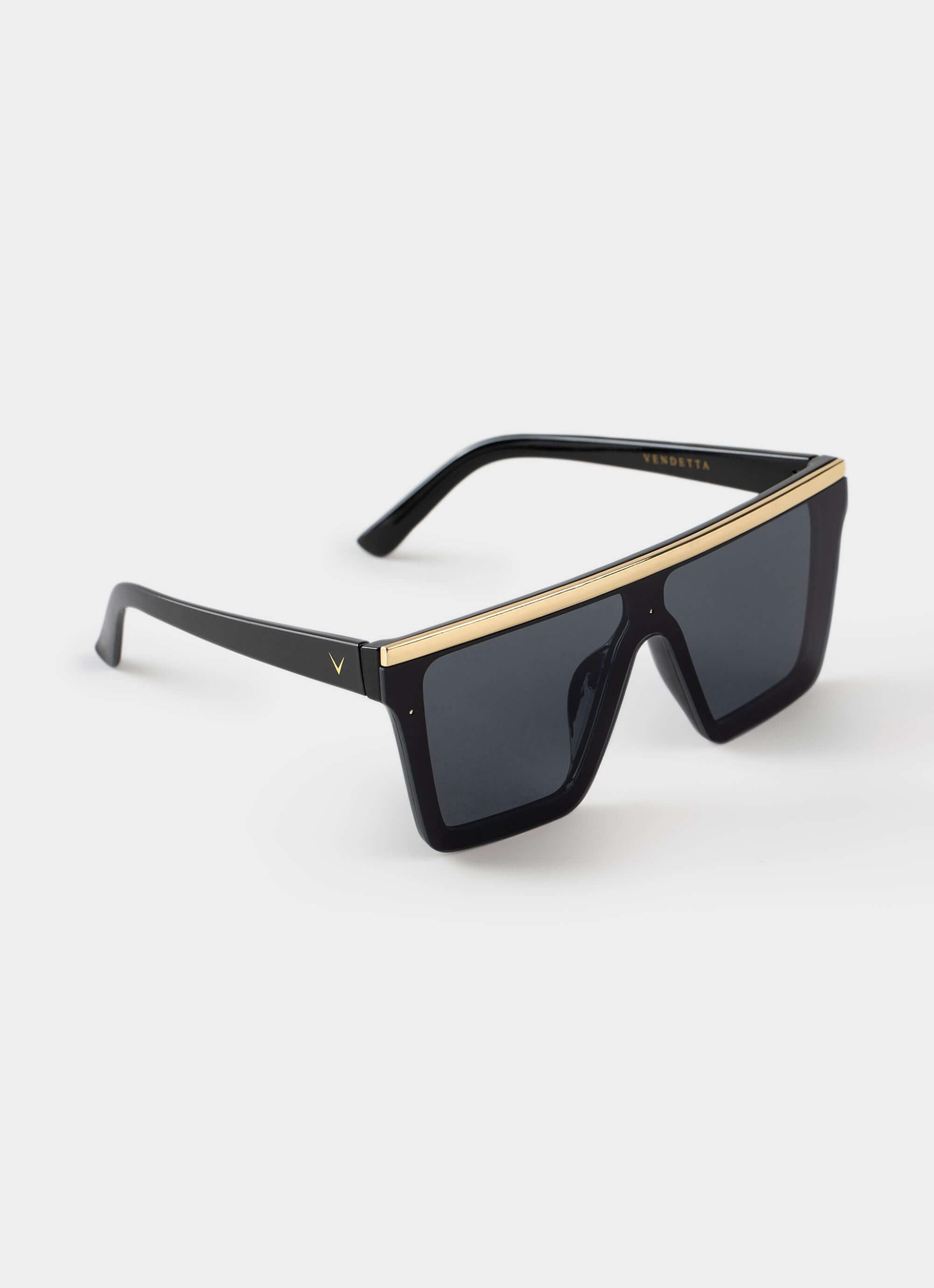 plastic sunglasses – oversized square frame – Vendetta Jewellery