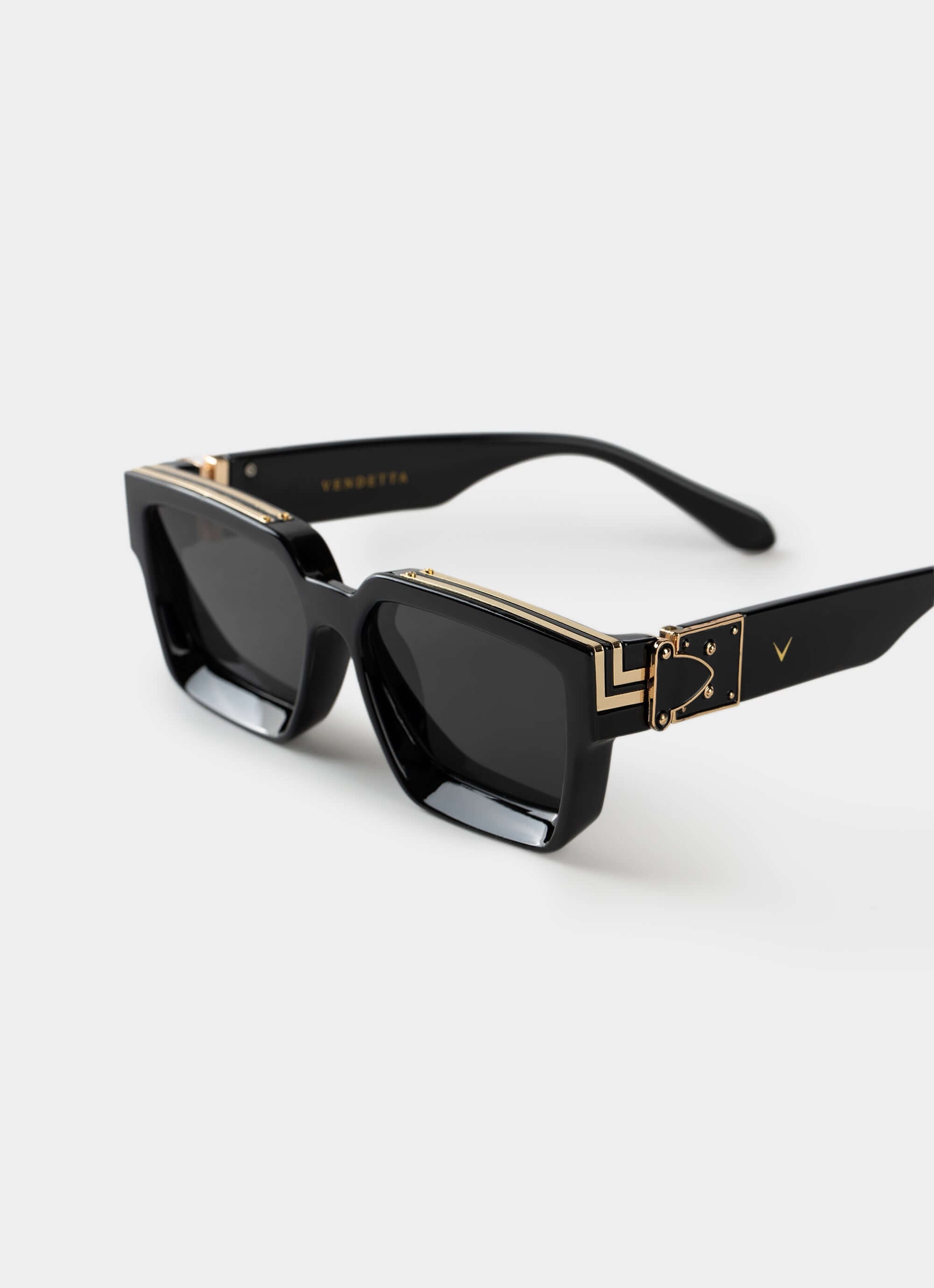 PC sunglasses – black with gold detail – Vendetta Jewellery