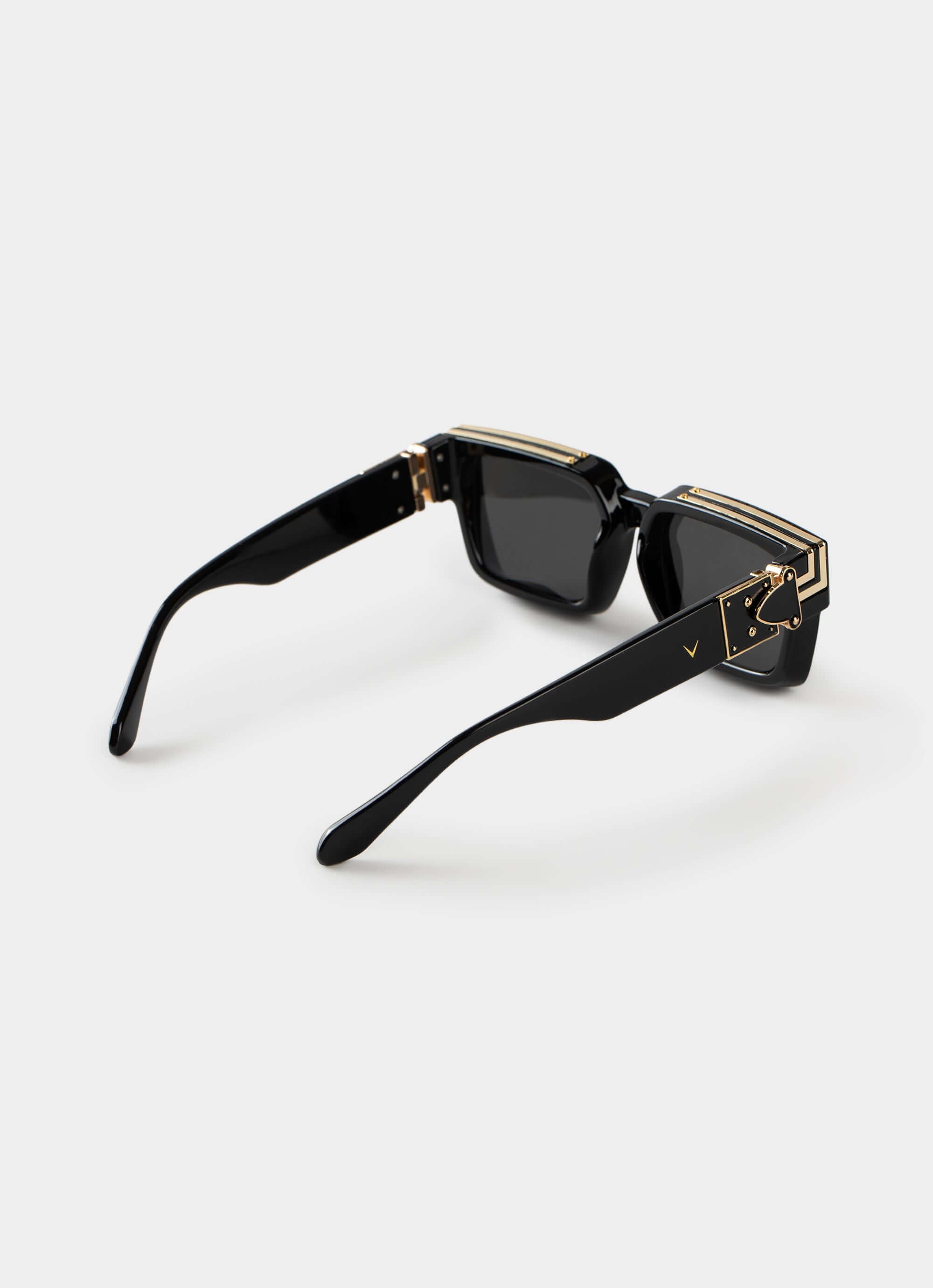 PC sunglasses – black frame with gold accents – Vendetta Jewellery