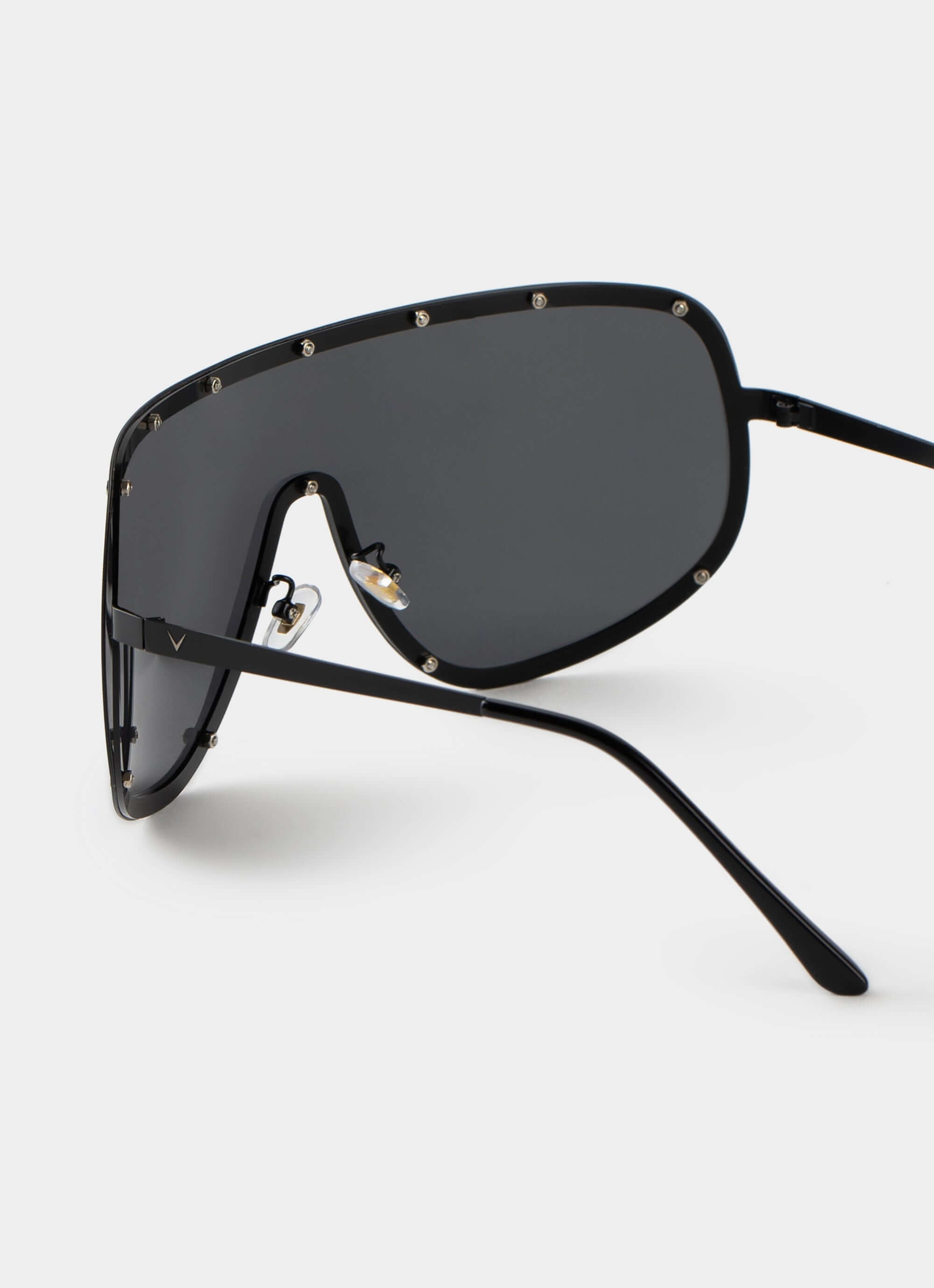 black sunglasses – oversized frame with studs – Vendetta Jewellery