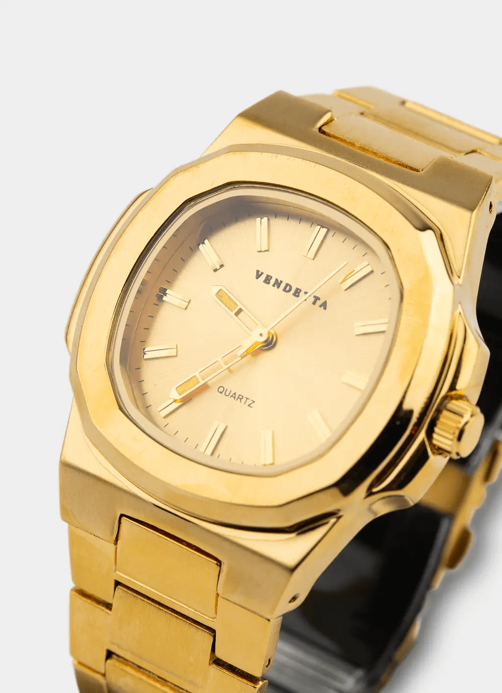 gold watch – quartz movement – Vendetta Jewellery