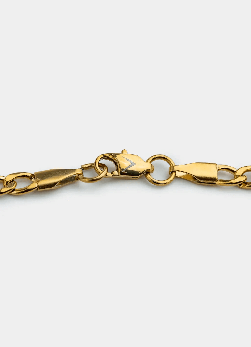 18K gold plated Figaro Necklace 4mm – clasp detail – Vendetta Jewellery