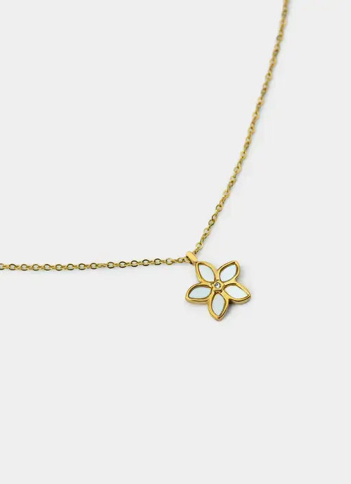 18K gold plated necklace – flower pendant – Vendetta Jewellery