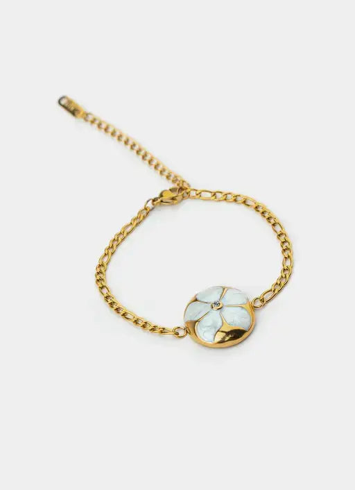 18K gold plated bracelet – frangipani charm – Vendetta Jewellery