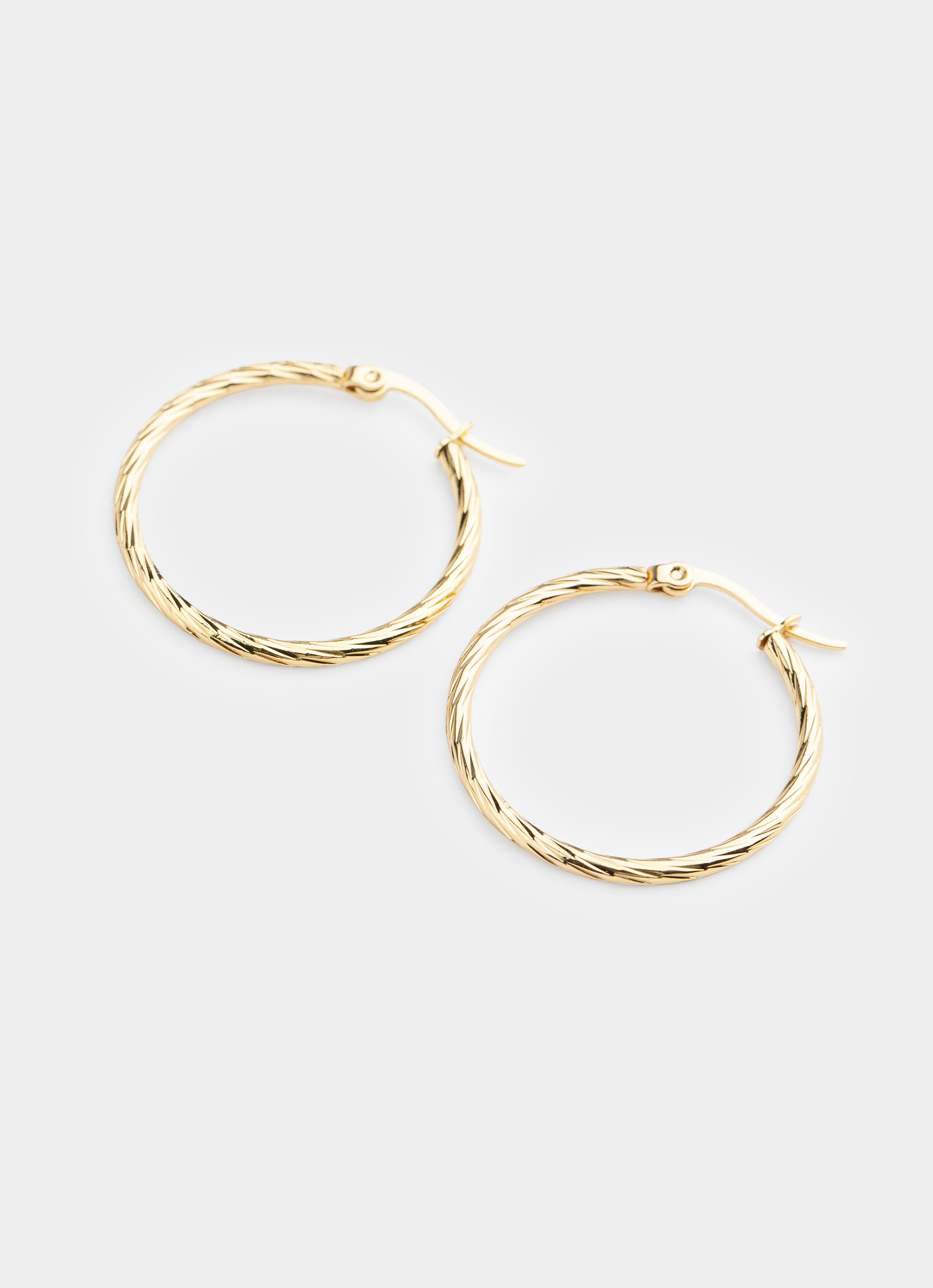 Twisted Hoop Earring 30mm- 18K Gold Plated