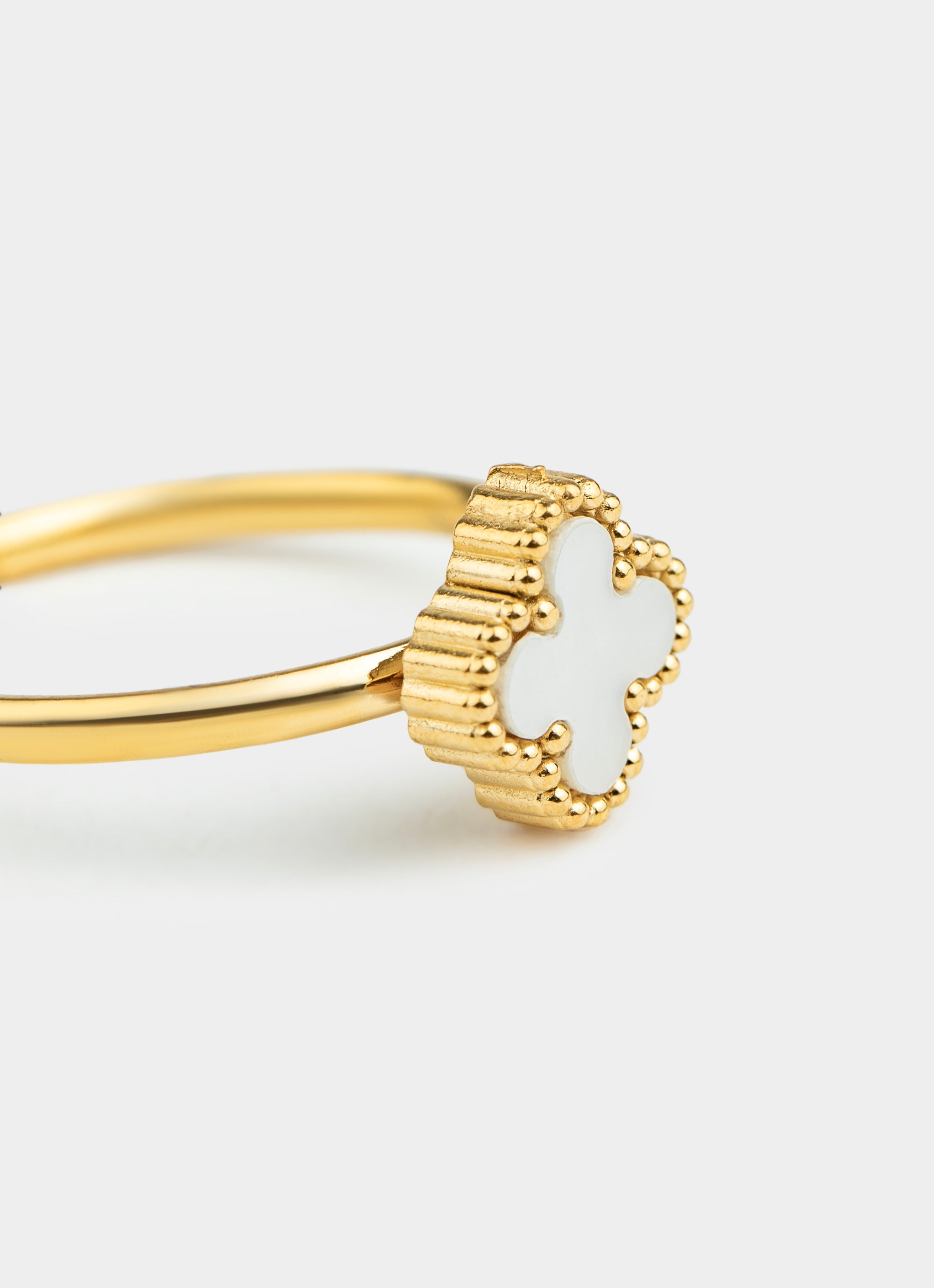 Four Leaf Clover White Adjustable Ring - 18K Gold Plated