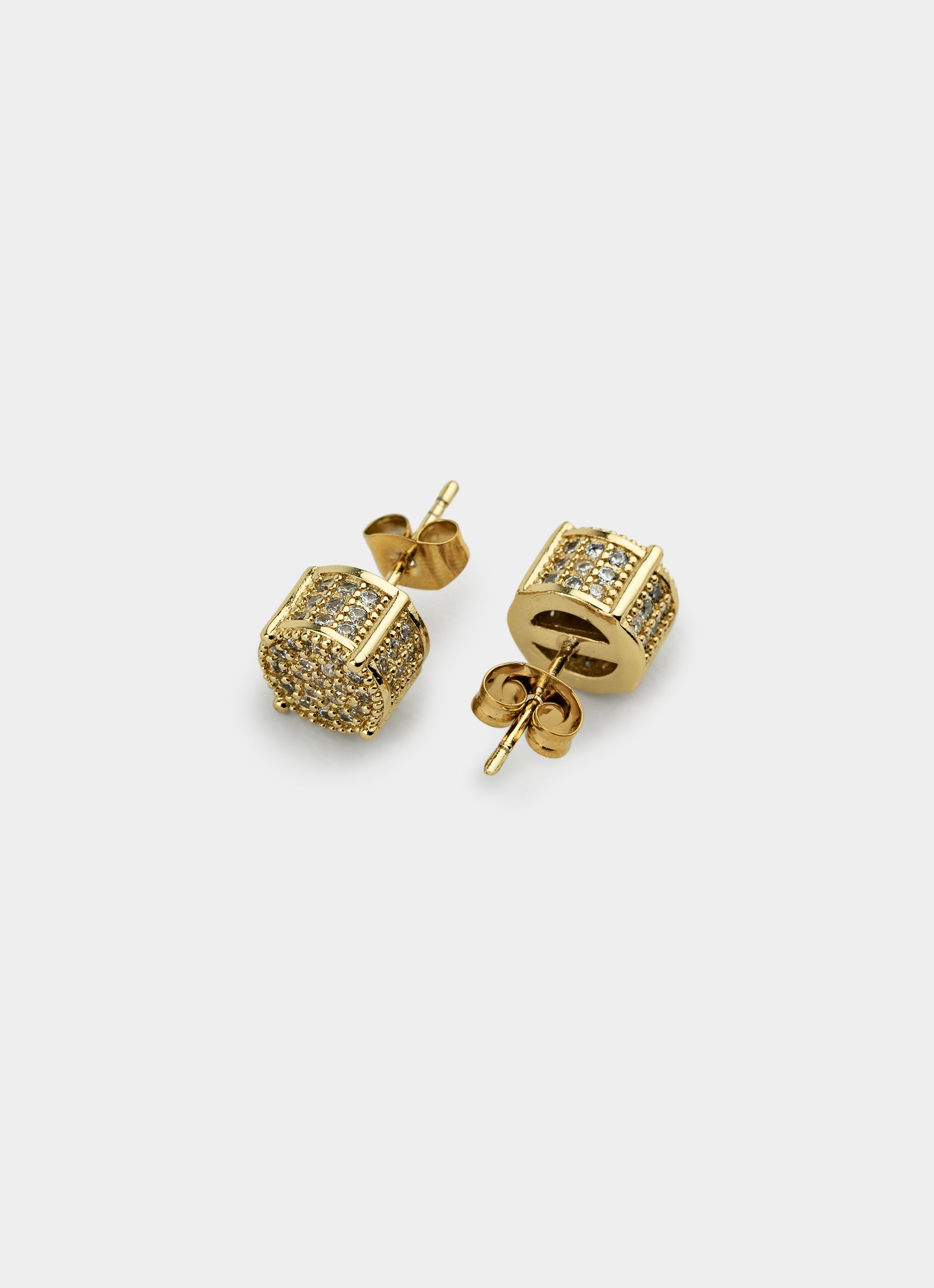 Icy Prestige Stud - 18K Gold Plated