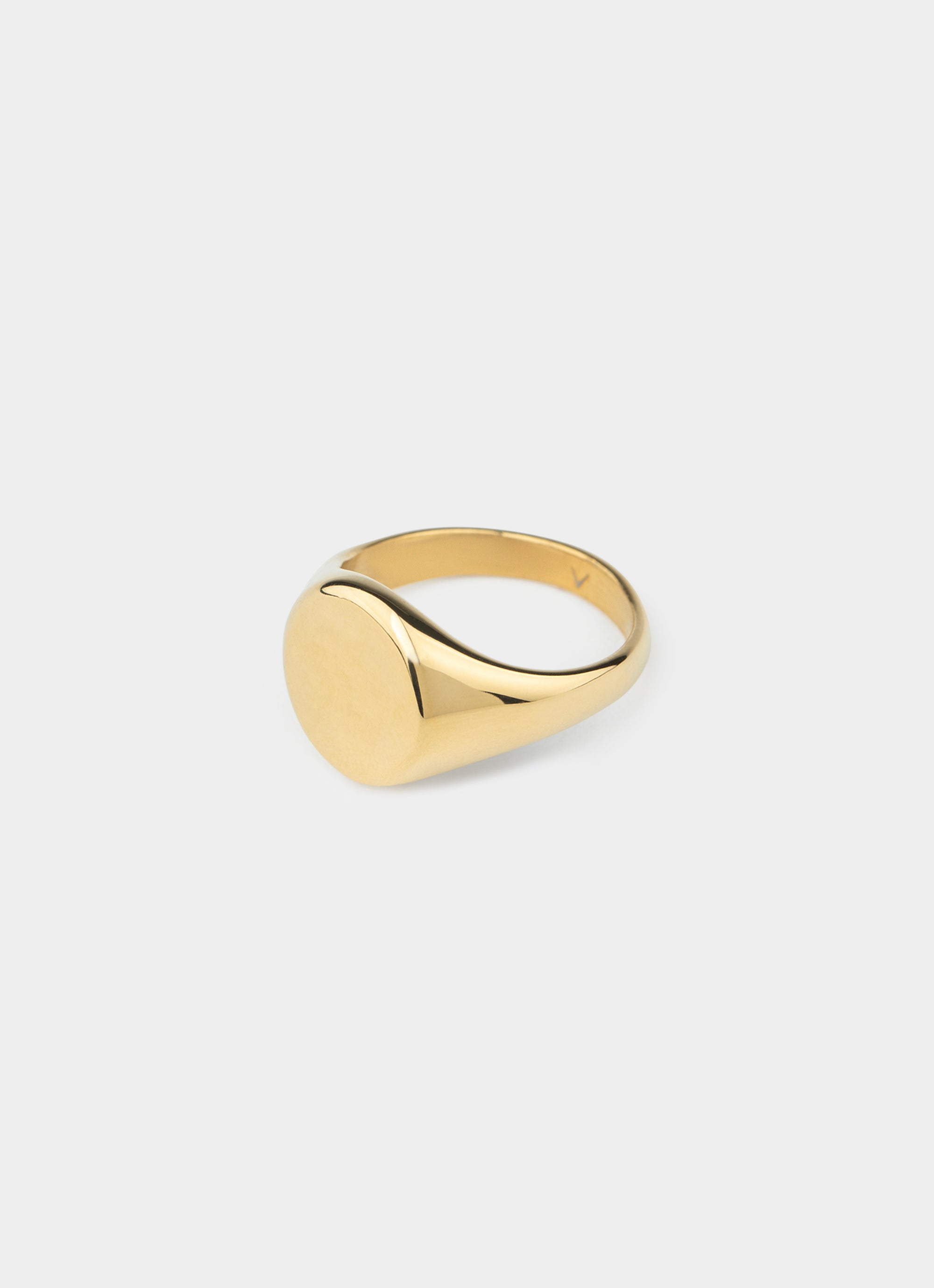 stainless steel ring – round face – Vendetta Jewellery