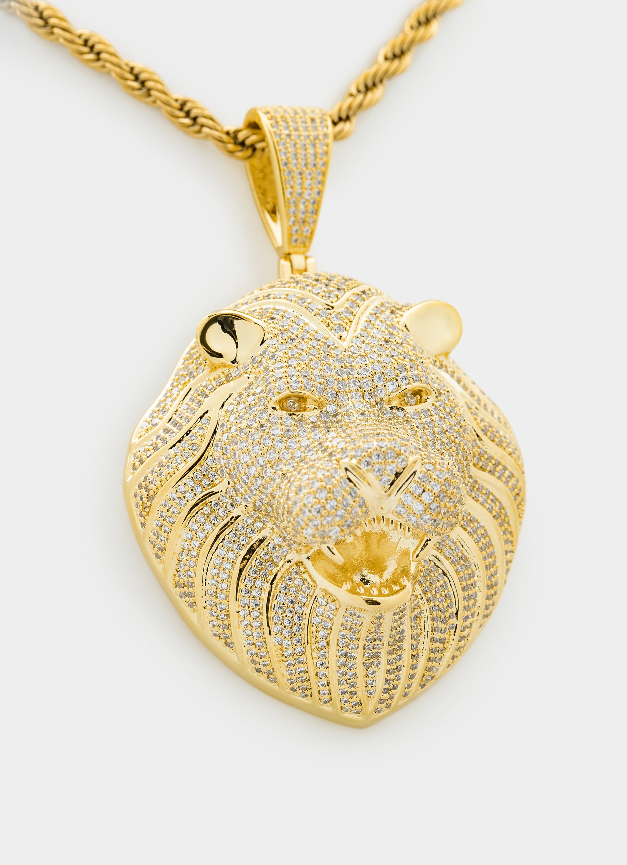 Lionheart Icy Pendant - 18k Gold Plated